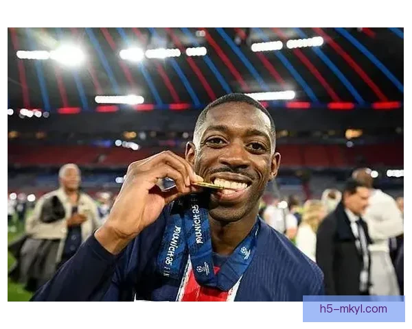 内维斯满血归来登贝莱强调团队