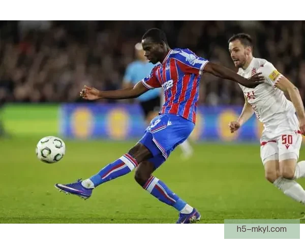 水晶宫平日林斯基萨尔阿布拉进球